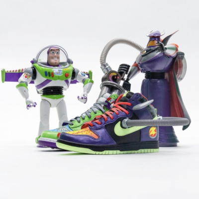 NIKE DUNK HIGH "BUZZ LIGHTYEAR vs EMPEROR ZURG"